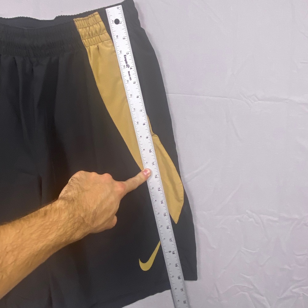 Nike Dri-FIT Basketball Shorts Men Large Black Gold  Spandex Athletic Gym - Picture 8 of 8